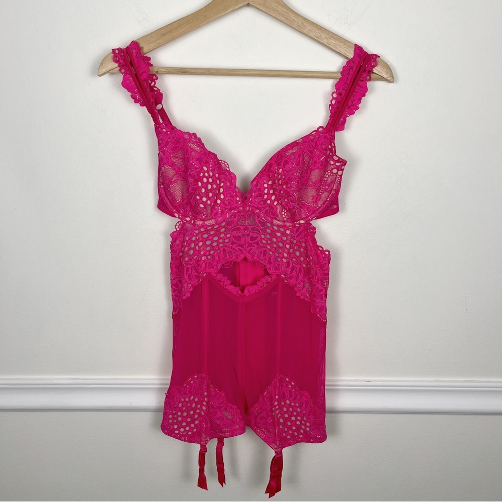 New VICTORIAS SECRET Very Sexy Sheer Mesh Garter Long Corset Slip Lined 34C